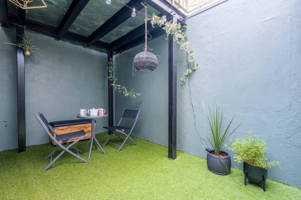 Modern 1-Bed Central Apartment With Outside Space Hove Exterior foto